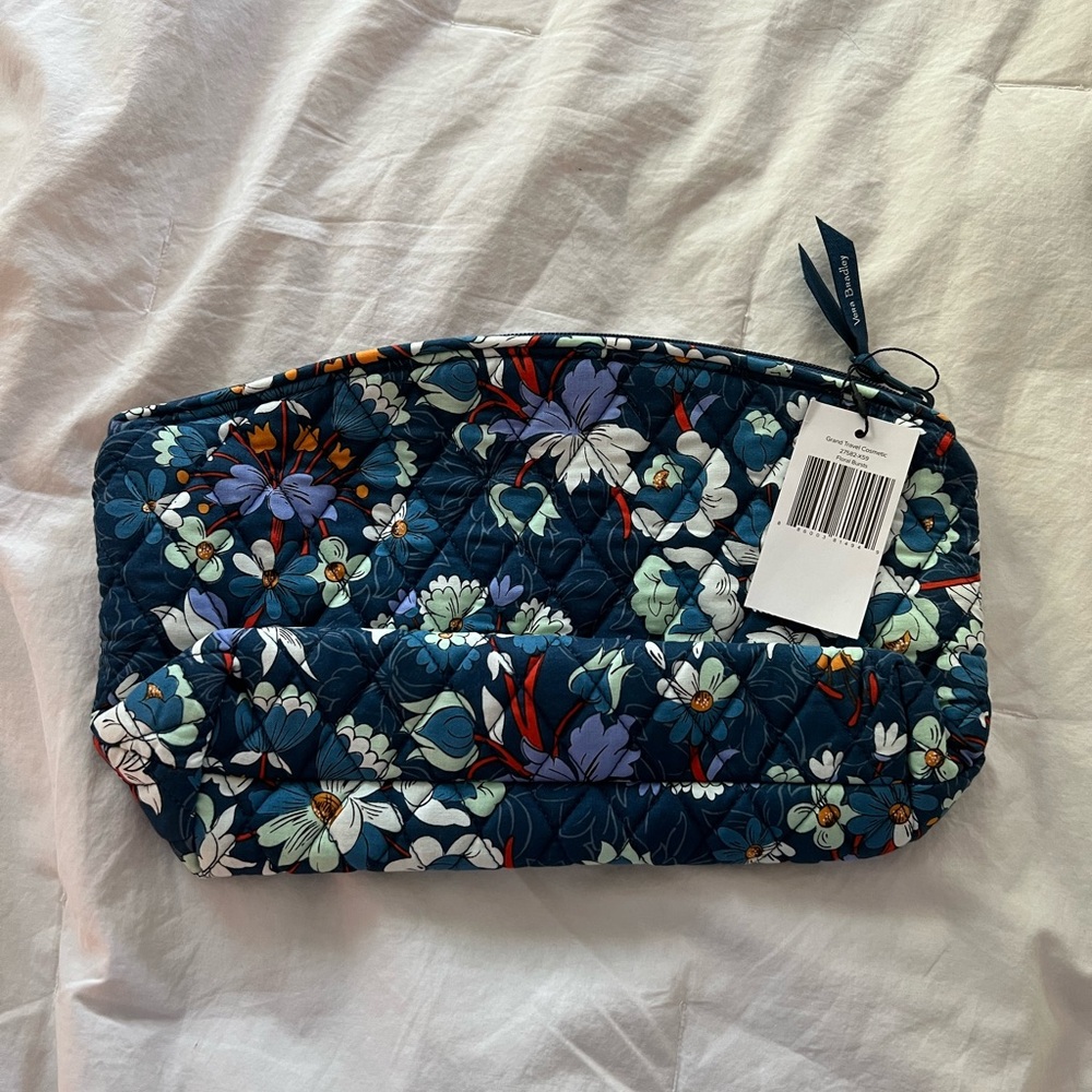Vera Bradley Makeup Bag